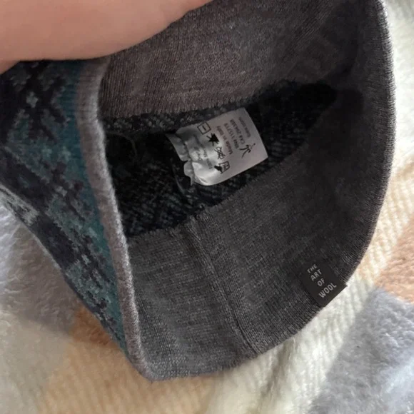 Ibex Blue and Gray Patterned Knit Hat - Picture 5 of 7